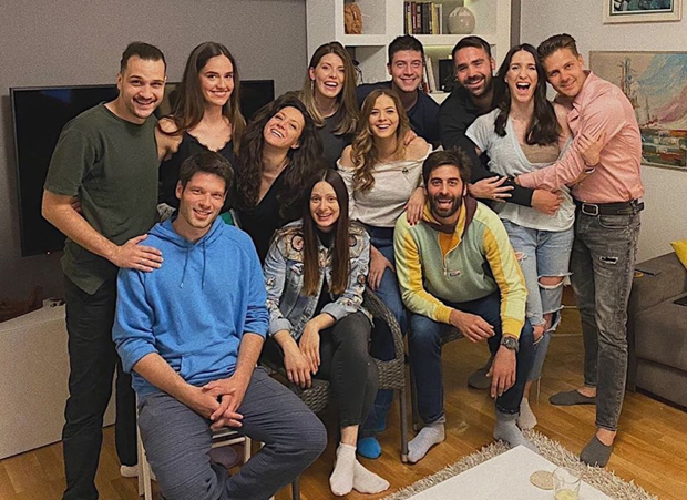 Трудна Јелисавета Орашанин одушевила сликом са колегама са ФДУ: Расна класа из 2007.